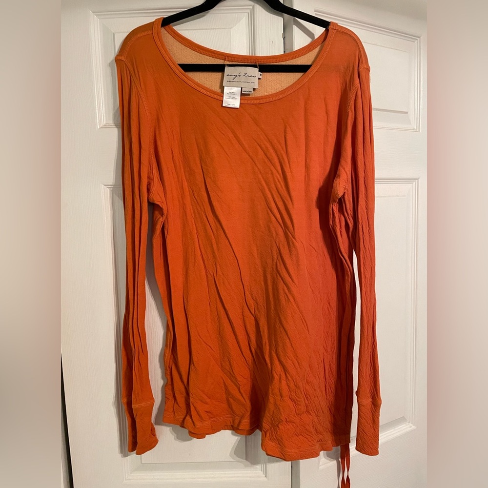 Evy’s Tree layering leaves reversible top in Apricot Marmalade 1x VVGUC